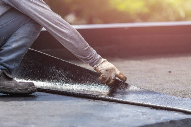 Professional Vapor Barrier Installation technician working in Oxford, AL